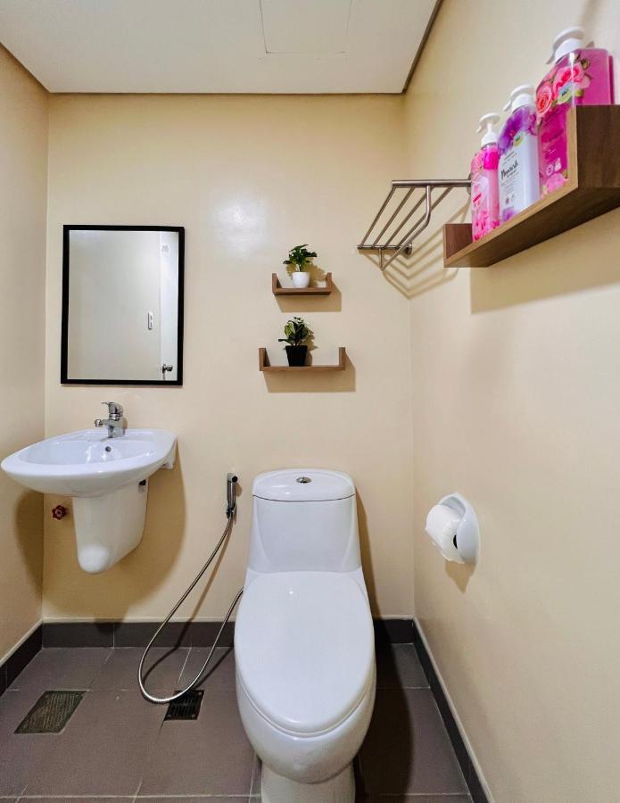 * *P Fantastic 2Br Option For 8 Daire Iloilo City Dış mekan fotoğraf