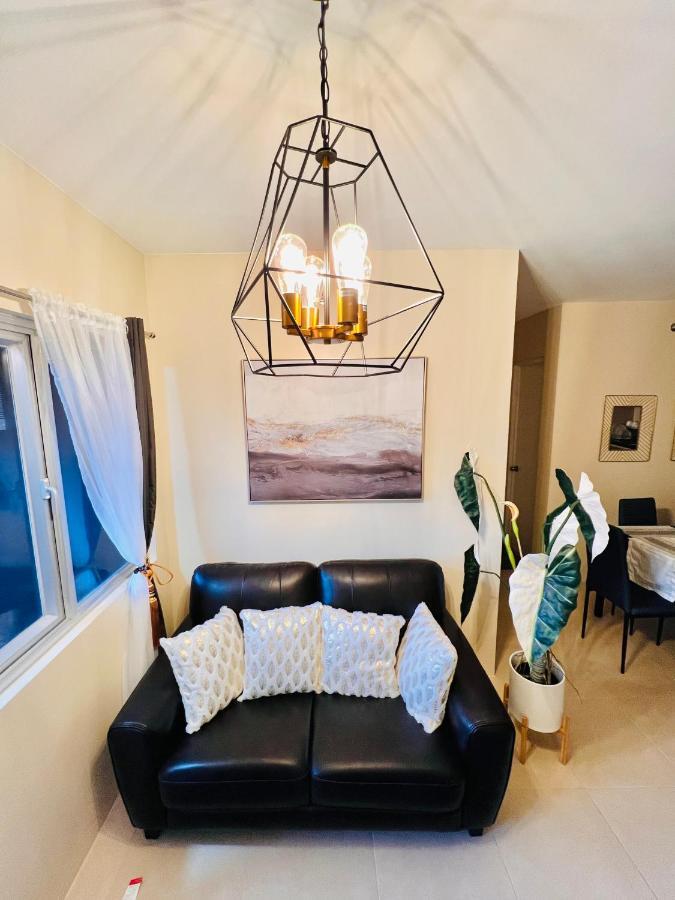 * *P Fantastic 2Br Option For 8 Daire Iloilo City Dış mekan fotoğraf